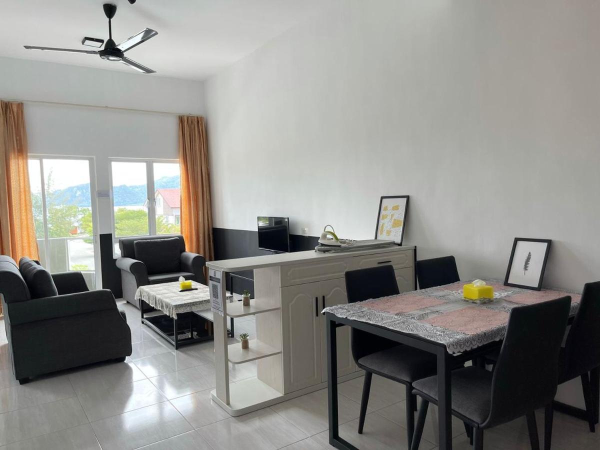 Simfoni Beliza Apartment With Roof Top Pool By Vintage Kuah Exterior foto
